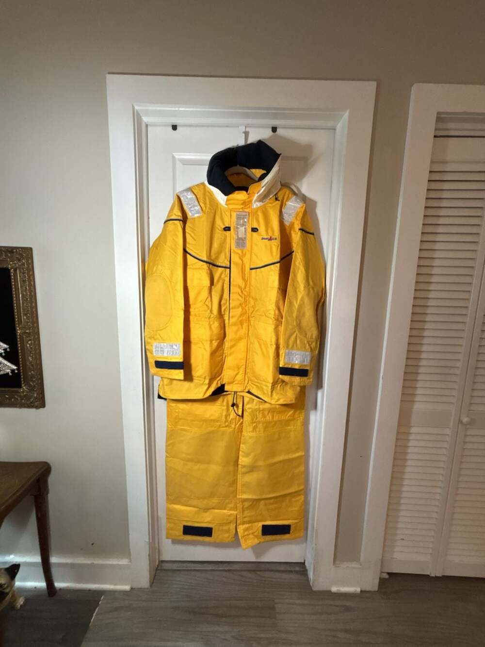 BoatUS Foul Weather Sailing Jacket and Bib Pants Set New w/o tags.